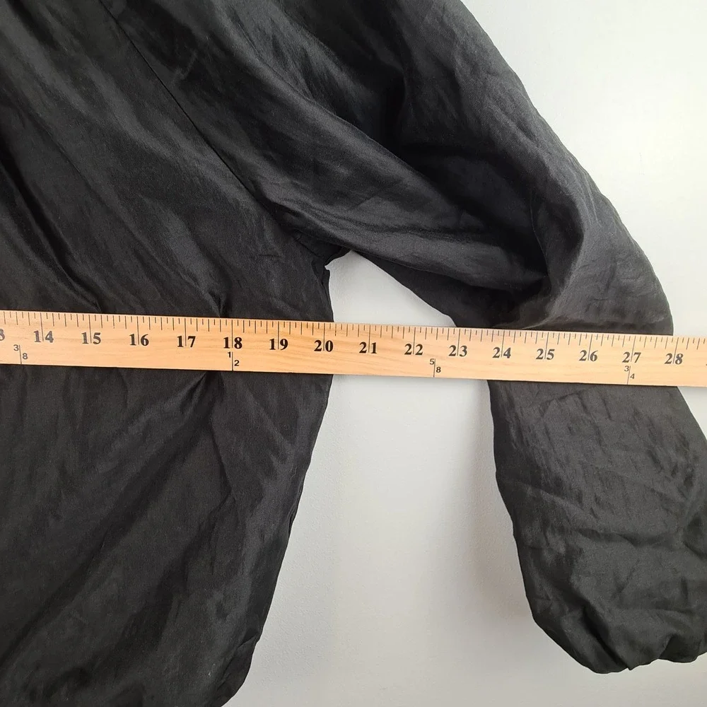Banana Republic Black Puff Sleeve Bubble Hem Blouse XS Romantic Chic Date Night